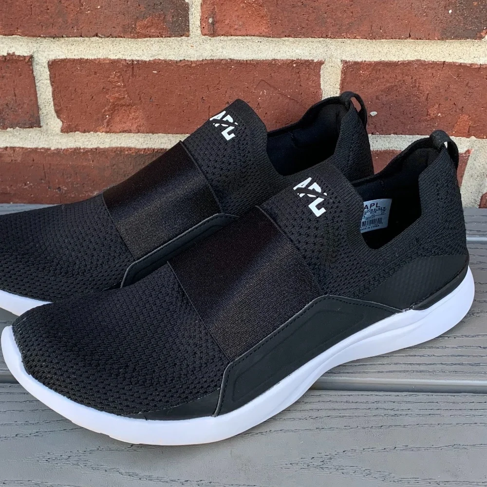 APL TechLoom Bliss Knit Running Shoe